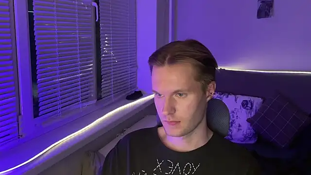 Leonnextdoor online show from January 14, 8:58 pm