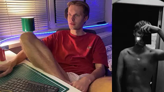 Snapshot of Leonnextdoor chatting on January 31, 10:08 pm Leonnextdoor online show from January 31, 10:08 pm