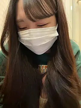 Snapshot of mina_0207 chatting on March 18, 4:15 am mina 0207 online show from March 18, 4:15 am