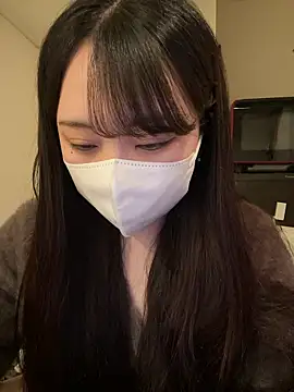 Snapshot of mina_0207 chatting on March 24, 10:20 am mina 0207 online show from March 24, 10:20 am