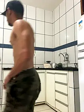 M1chup online show from November 14, 1:43 pm