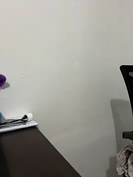 lunagonzales lima 2007 online show from March 6, 5:14 am