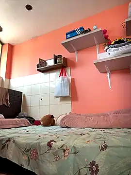 lunagonzales lima 2007 online show from September 30, 7:30 pm