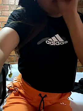 lunagonzales lima 2007 online show from November 22, 2:32 am