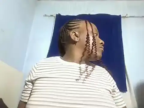 Snapshot of ThamiXX chatting on March 16, 3:50 pm ThamiXX online show from March 16, 3:50 pm