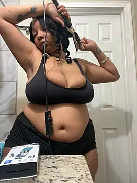 beyondbeautiful96 online show from February 1, 1:23 am