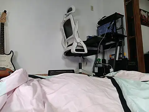 Rocket1978 online show from March 13, 12:23 pm