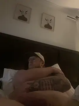 tcadle1824 online show from March 24, 2:05 am