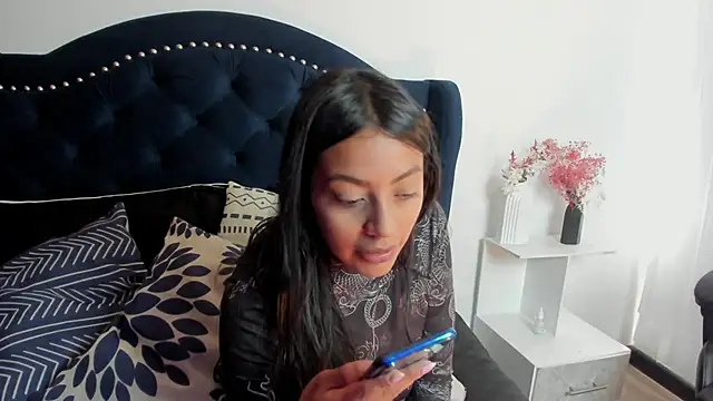 Snapshot of Xewa_ chatting on February 5, 7:31 pm Xewa online show from February 5, 7:31 pm