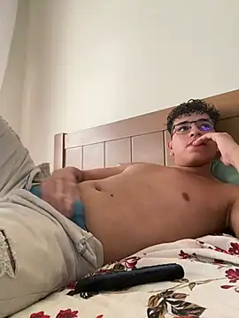 jeyse online show from February 8, 9:25 pm