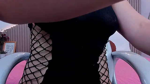 Annie kurt  online show from September 18, 9:28 pm