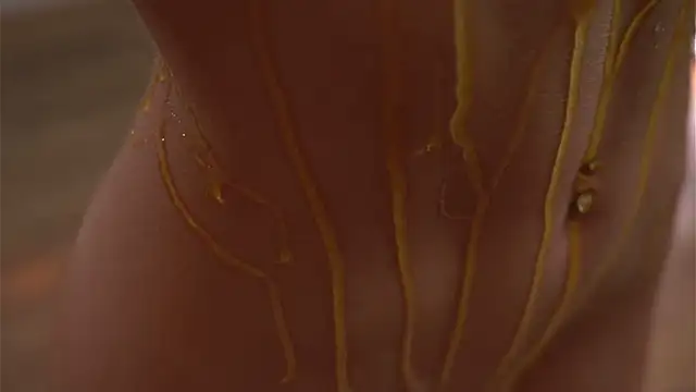 alittlestarrr online show from September 15, 11:32 am