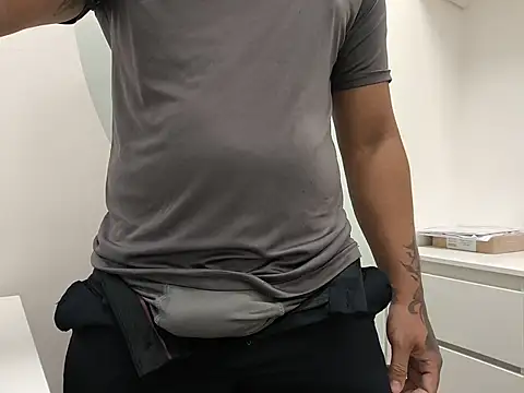 Snapshot of fs_carioca chatting on February 5, 10:03 pm fs carioca online show from February 5, 10:03 pm