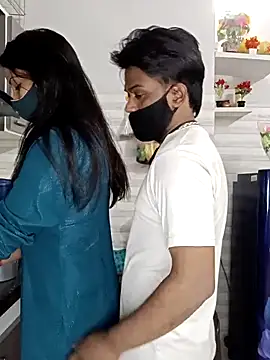 Best-Couple online show from March 12, 5:46 am