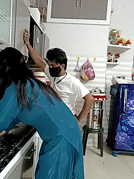 Best-Couple online show from March 18, 9:20 am