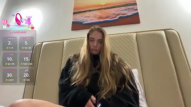 BabyMelie online show from February 6, 5:05 pm