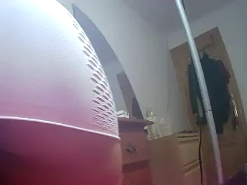 Snapshot of efecto22 chatting on March 6, 11:47 am efecto22 online show from March 6, 11:47 am