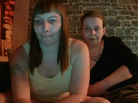 Sweet Phoenix online show from January 18, 9:34 pm