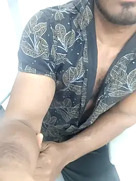 Snapshot of hot_boy_dic chatting on February 19, 4:03 pm hot boy dic online show from February 19, 4:03 pm