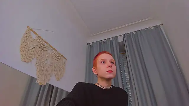 Snapshot of Iris_Pastels chatting on February 27, 3:59 pm Iris Pastels online show from February 27, 3:59 pm