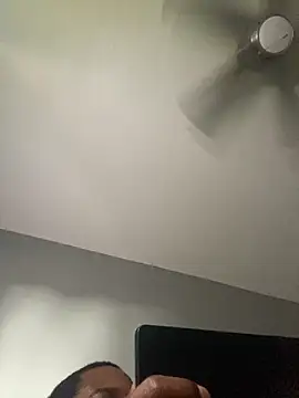 Snapshot of Caliclysm chatting on September 22, 3:47 pm Caliclysm online show from September 22, 3:47 pm