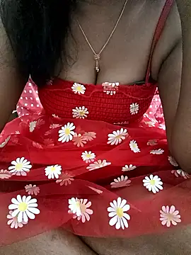 Tamil Vishalini online show from April 14, 5:19 pm