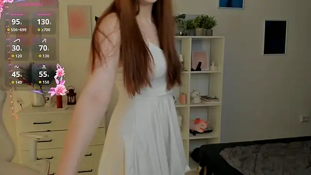 MiaVixxen online show from November 13, 4:55 am