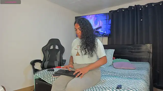 madisonbrunette online show from October 14, 3:51 am