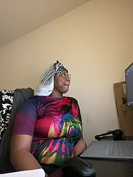 DamnBubbles online show from February 10, 10:51 pm