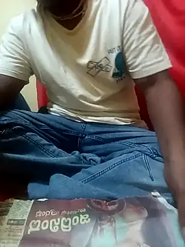 Snapshot of Remo0 chatting on February 12, 5:19 pm Remo0 online show from February 12, 5:19 pm