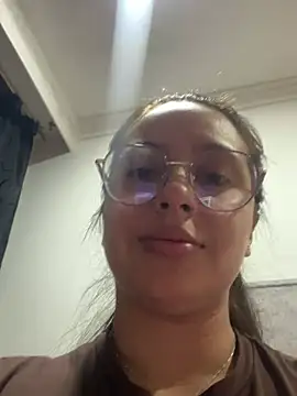 Snapshot of Gretta_Hot chatting on February 4, 10:45 pm Gretta Hot online show from February 4, 10:45 pm