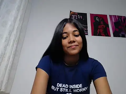 Snapshot of kathypiercee chatting on January 10, 10:58 pm kathypiercee online show from January 10, 10:58 pm