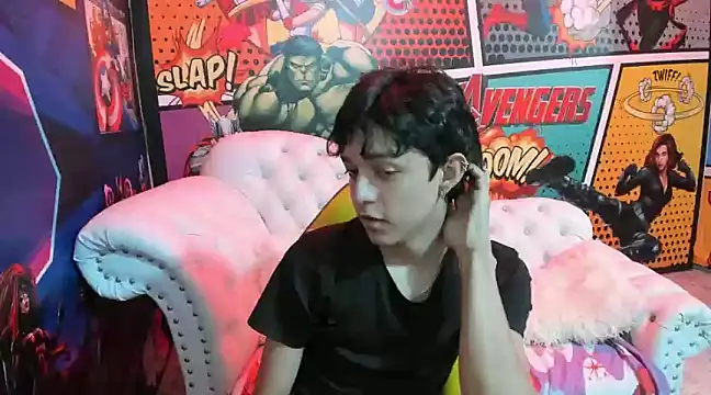 Snapshot of jisuscat chatting on January 6, 10:15 pm jisuscat online show from January 6, 10:15 pm