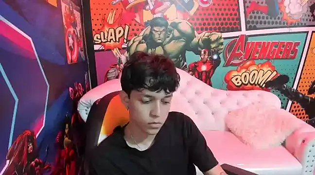 Snapshot of jisuscat chatting on January 11, 12:55 am jisuscat online show from January 11, 12:55 am