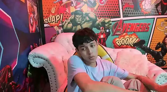 Snapshot of jisuscat chatting on January 12, 6:59 pm jisuscat online show from January 12, 6:59 pm