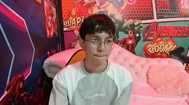 Snapshot of jisuscat chatting on January 15, 7:12 pm jisuscat online show from January 15, 7:12 pm