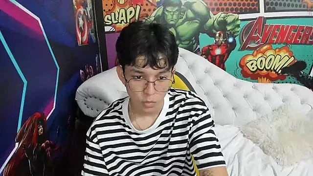 Snapshot of jisuscat chatting on January 19, 1:00 am jisuscat online show from January 19, 1:00 am