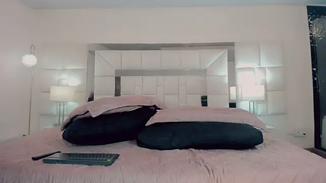 Snapshot of Gisele_fox chatting on March 8, 10:34 pm Gisele fox online show from March 8, 10:34 pm