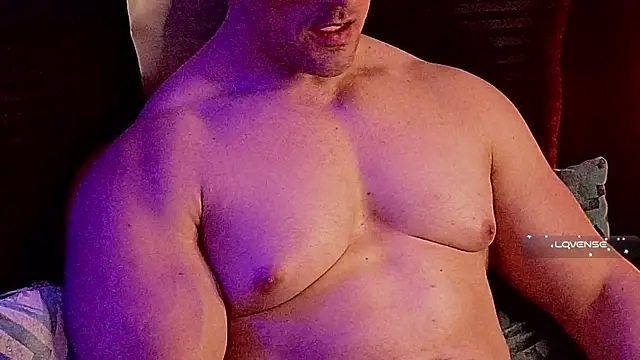 Snapshot of life_warrior chatting on March 16, 11:25 pm life warrior online show from March 16, 11:25 pm