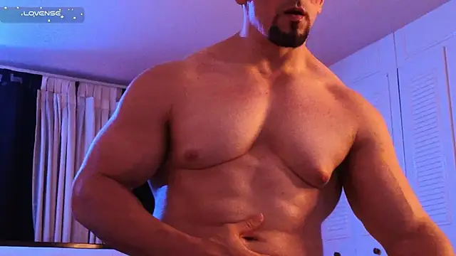 Snapshot of life_warrior chatting on October 26, 1:55 am life warrior online show from October 26, 1:55 am