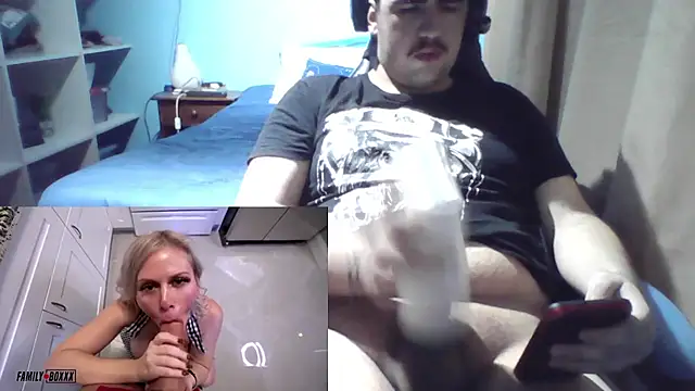 Snapshot of Elrep_tile chatting on February 9, 1:11 am Elrep tile online show from February 9, 1:11 am