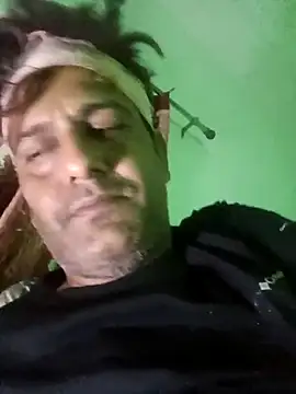 MAGNETICDADDY8 online show from March 18, 12:16 am