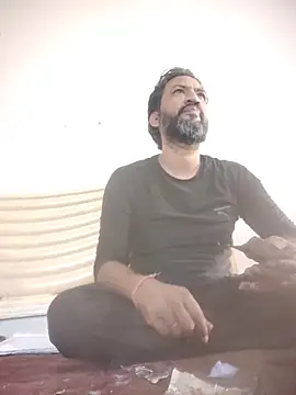 MAGNETICDADDY8 online show from October 4, 4:21 am