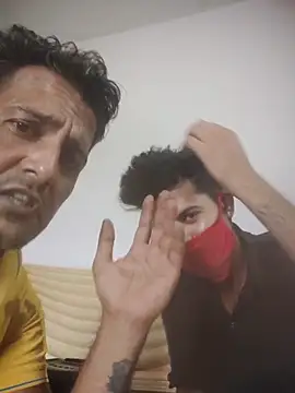 MAGNETICDADDY8 online show from October 5, 5:50 am