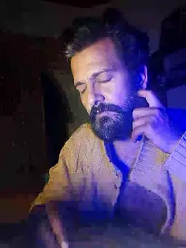 MAGNETICDADDY8 online show from January 18, 10:57 pm