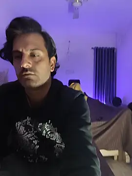 MAGNETICDADDY8 online show from March 24, 5:18 pm