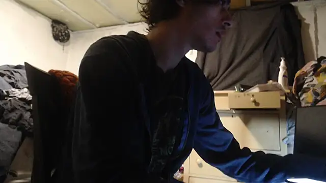 Snapshot of SadCatDaddy chatting on January 23, 8:35 pm SadCatDaddy online show from January 23, 8:35 pm