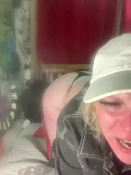 XxxDRAMAxxX online show from March 21, 6:05 am