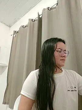 camillebr online show from October 5, 11:13 pm