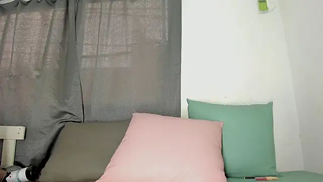 maison sofia1 online show from January 17, 12:31 pm